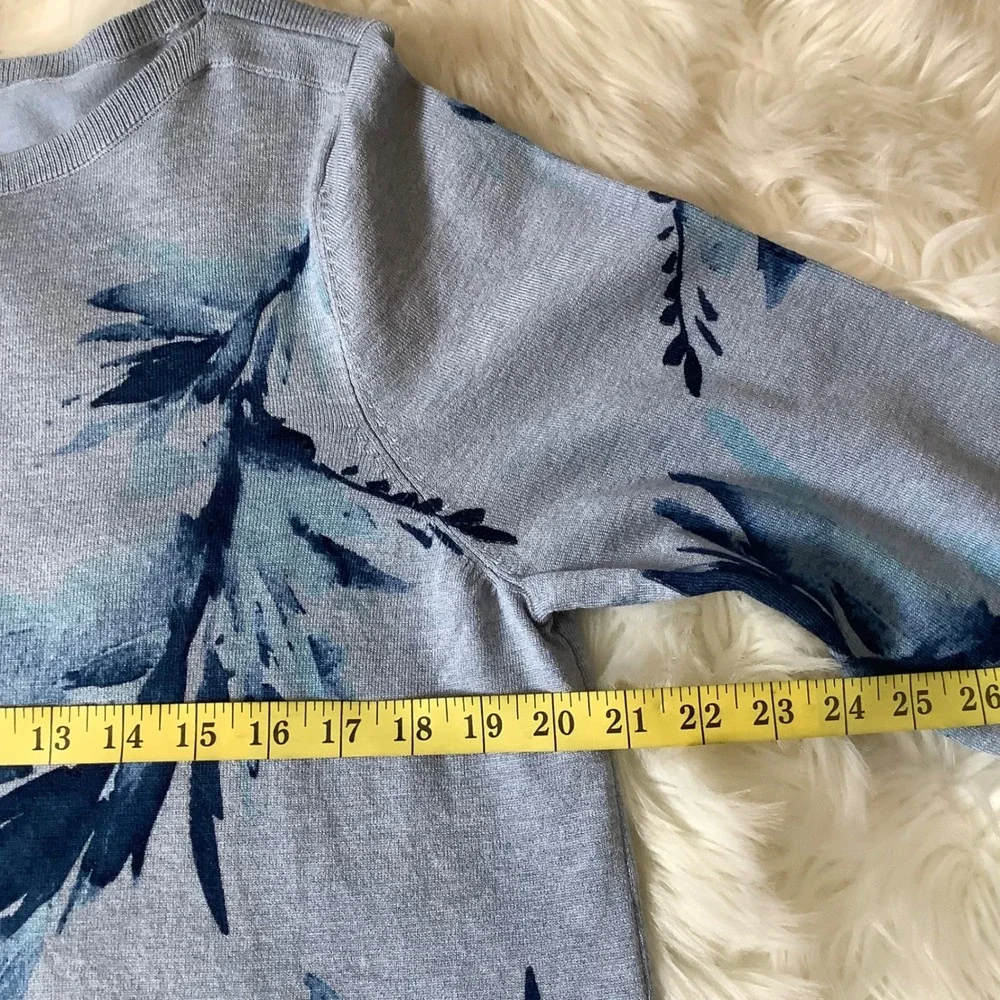 Chicos Blue Leaf Print Boat Neck Sweater Size 2 Large Rayon Blend Long Sleeve - Picture 8 of 13